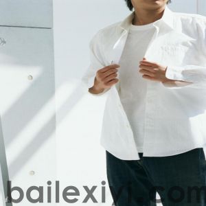 如果不小心把衣服手甩的时候变形了要怎么处理