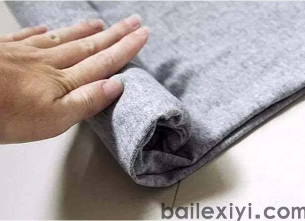 怎么不用熨斗熨衣服几种方法(图2) 怎么不用熨斗熨衣服几种方法(图2)