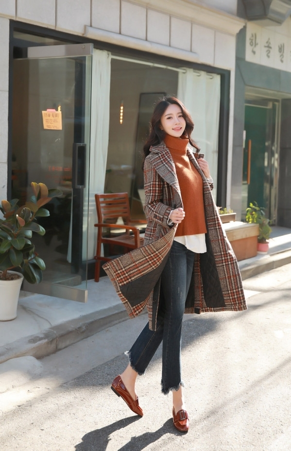 秋冬毛呢大衣 穿上就很美，简单又大方(图2)