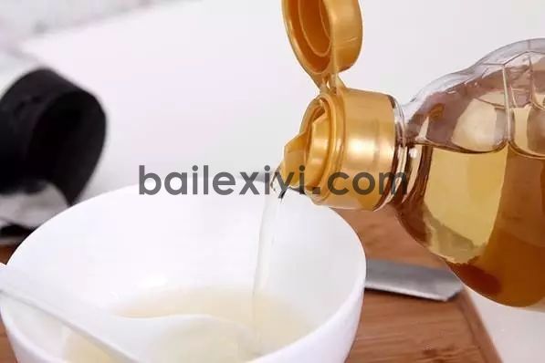 洗衣小技巧告别去洗衣店洗衣(图4)