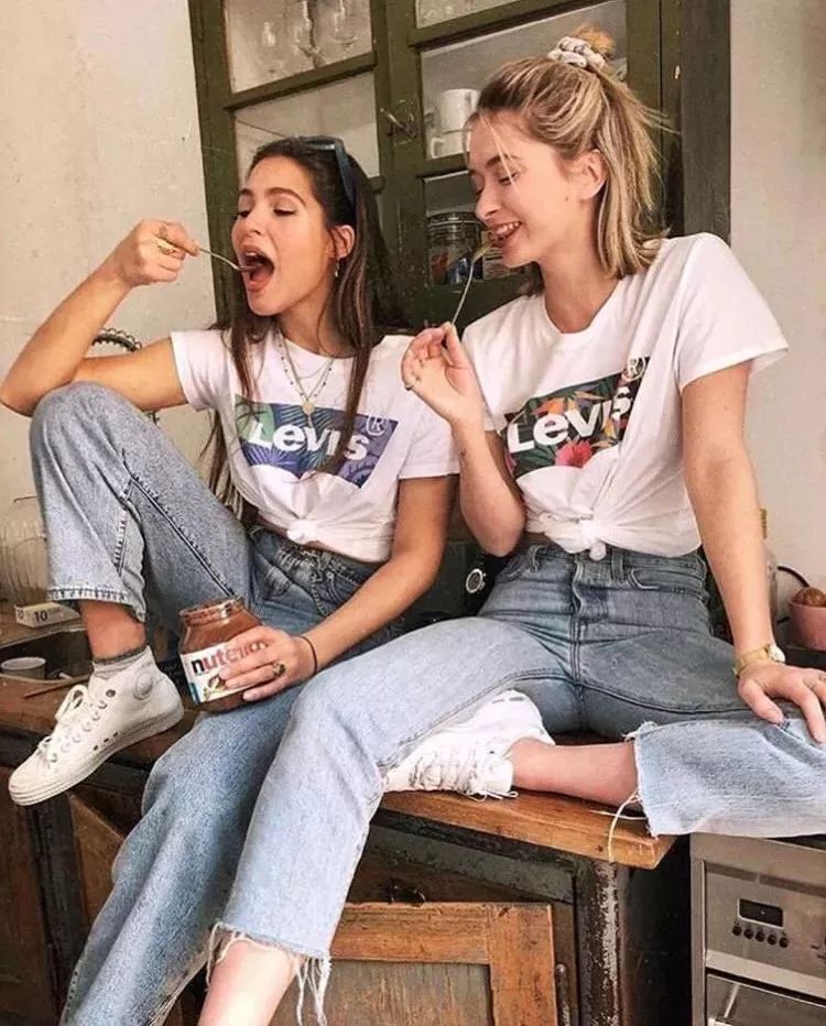 服装搭配：2020年这30套最火 “ 网红穿搭模板 ” 学会了，你就是时髦精！(图22)