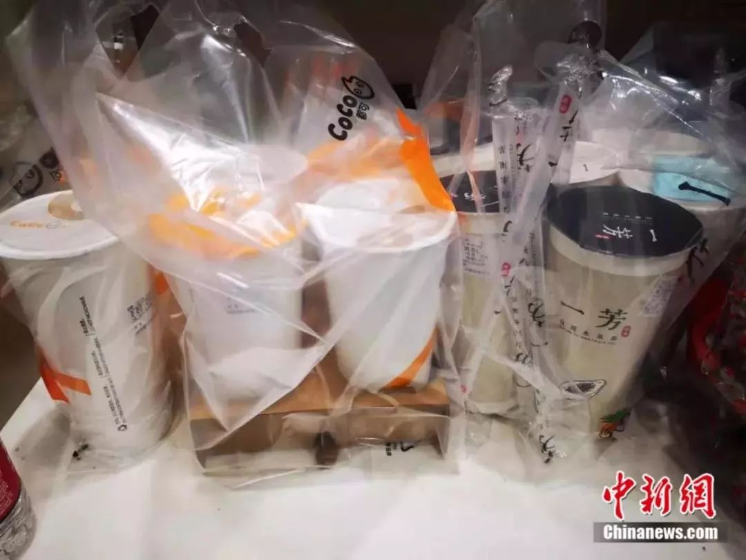 “白大褂不是铠甲，白衣天使们也不是神”(图4)