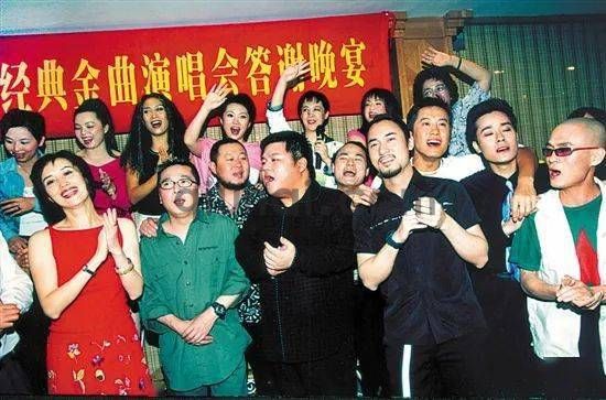 一曲成名，拒绝春晚，唱《阿莲》的戴军如今怎么样了？ (图5)